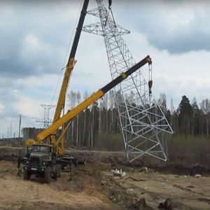 монтаж линии электропередач краном 25 тонн