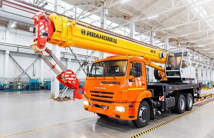 Автокран Ивановец КС-45717К-1Р