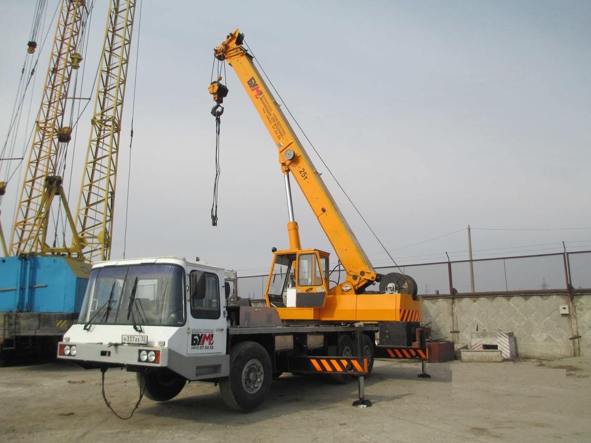 фото услуги автокрана