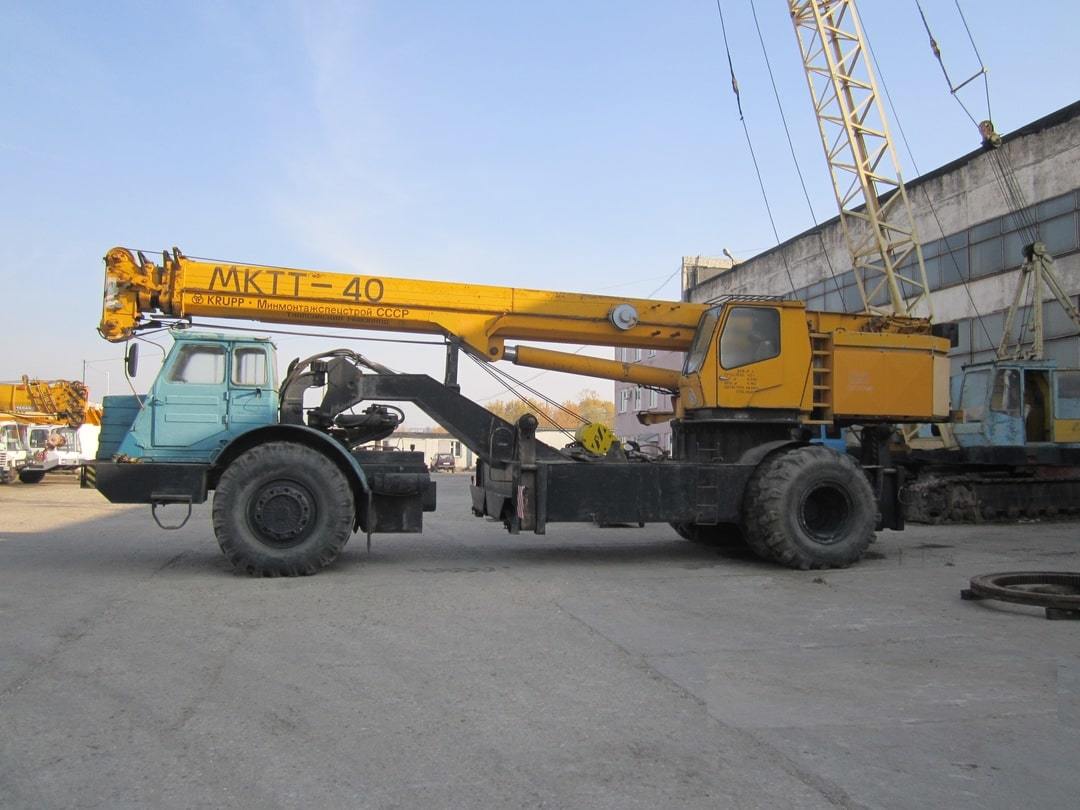 Фото аренда автокрана MKTT 40